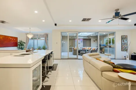Property photo of 22 Gulnare Grove Lightsview SA 5085