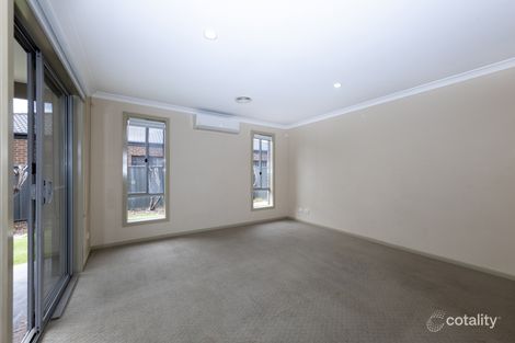 Property photo of 16 Canunda Way Tarneit VIC 3029