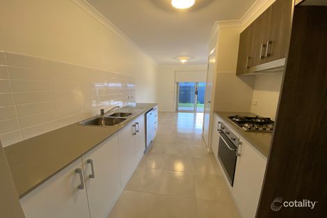 8a Paddlesteamer Ct, Thurgoona, NSW 2640