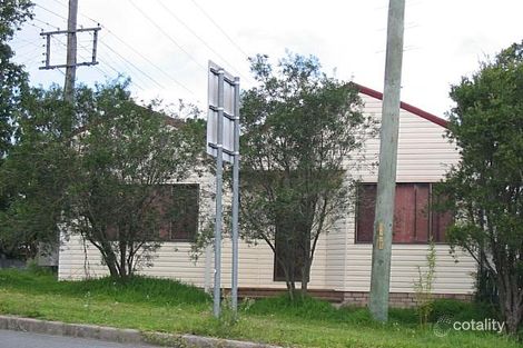 2 Gregson Ave, Mayfield West, NSW 2304