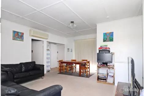 Property photo of 61 Sugarloaf Road Stanthorpe QLD 4380