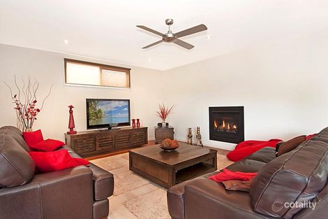 Property photo of 66 Anelida Street Rye VIC 3941