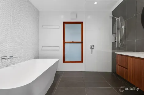 Property photo of 330 Stanley Terrace Taringa QLD 4068