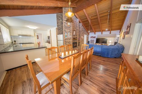 Property photo of 19 Hilton Way Melton West VIC 3337