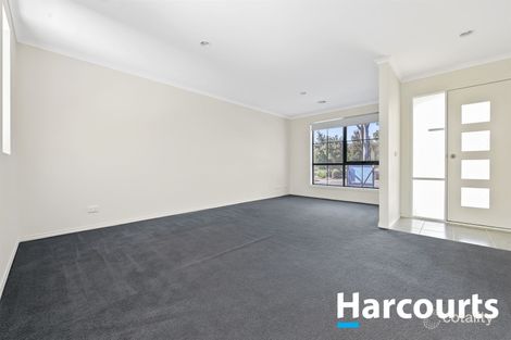 Property photo of 37 Bushranger Boulevarde Cranbourne East VIC 3977