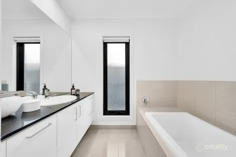 Property photo of 7 Coe Street Mernda VIC 3754