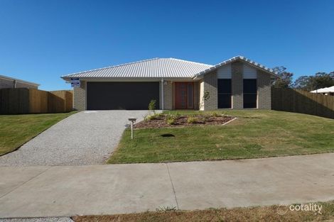 13 Phoebe Way, Gleneagle, QLD 4285