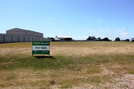 16 Magazine Bay Rd, Point Turton, SA 5575