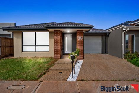 Property photo of 35 Maya Avenue Thornhill Park VIC 3335