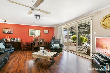 Property photo of 23 Rimfire Crescent Cranbourne VIC 3977