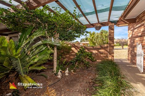 Property photo of 28 Langi Crescent Glenfield Park NSW 2650