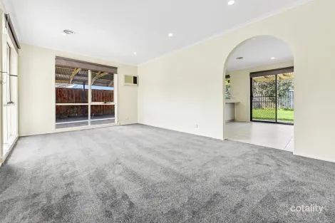 Property photo of 24 Benambra Way Hampton Park VIC 3976