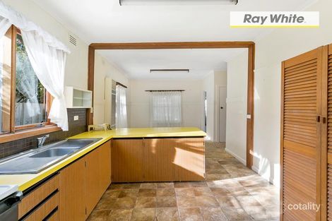 Property photo of 30 Fourth Avenue Rosebud VIC 3939