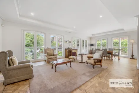 Property photo of 4/2-4 Lansell Court Toorak VIC 3142