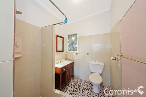 Property photo of 4/19 Lily Street Indooroopilly QLD 4068