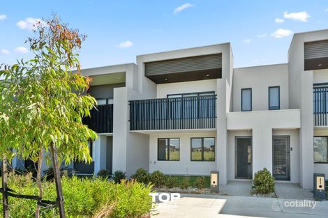 5 Hibiya Way, Clyde North, VIC 3978