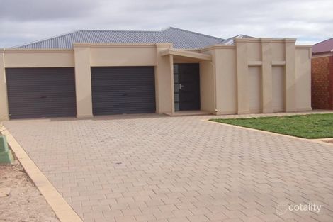 Property photo of 2 Strathaird Court Smithfield SA 5114