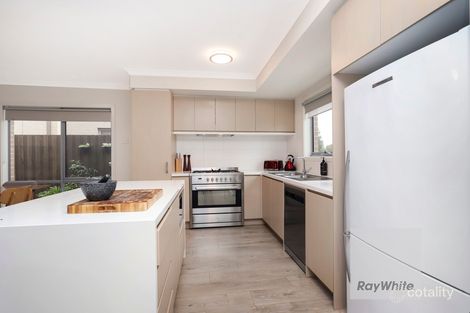 Property photo of 24 Brightside Walk Westmeadows VIC 3049