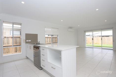 Property photo of 32 Raff Road Caboolture South QLD 4510