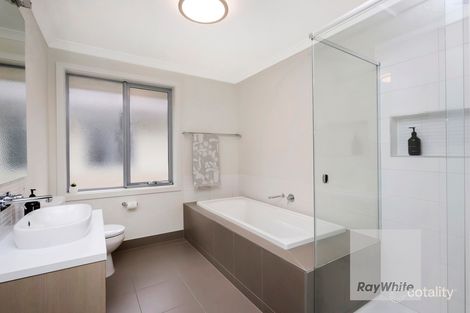 Property photo of 24 Brightside Walk Westmeadows VIC 3049