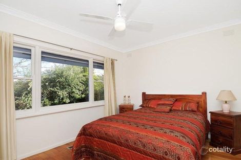 Property photo of 16 Gracehill Avenue Burwood VIC 3125