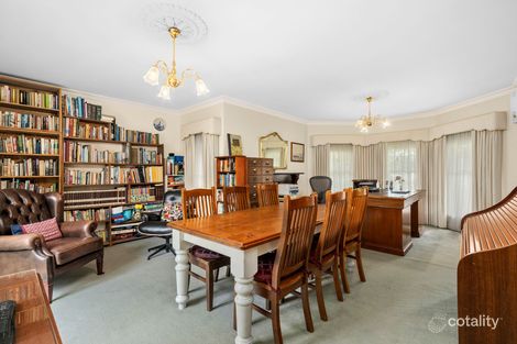 Property photo of 5 Mulquiney Crescent Highton VIC 3216