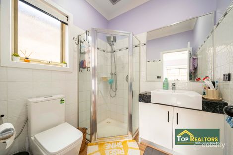 Property photo of 2/10 Persimmon Place Werribee VIC 3030