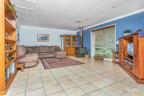 Property photo of 65 Van Dyke Crescent McDowall QLD 4053