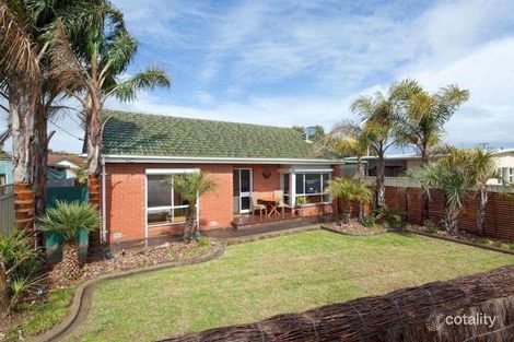 8 Wyreema St, Largs North, SA 5016