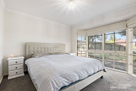 Property photo of 6 Andrew Court Pakenham VIC 3810