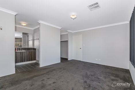 Property photo of 1 Claymore Place Piara Waters WA 6112