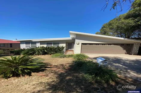 7 Adermann Dr, Kingaroy, QLD 4610
