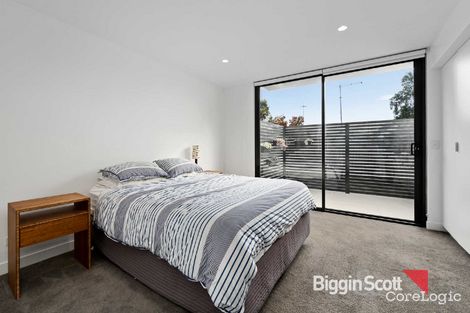 Property photo of 2 Maugie Street Abbotsford VIC 3067