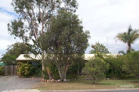 16 Bayrise Dr, Urangan, QLD 4655