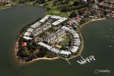 Property photo of 23 Rosemeadow Drive Cabarita NSW 2137