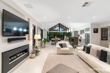 Property photo of 11 Spiderlily Mews Karrinyup WA 6018