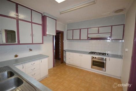 Property photo of 8 Holly Street Preston VIC 3072
