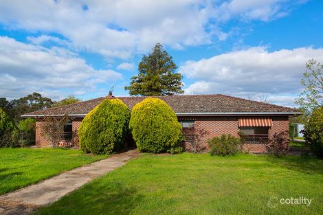 Property photo of 33 Newstead Road Maldon VIC 3463