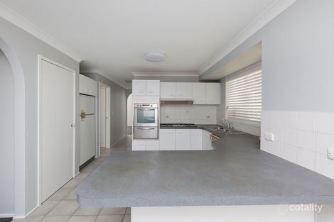 Property photo of 5 Flemington Close Casula NSW 2170