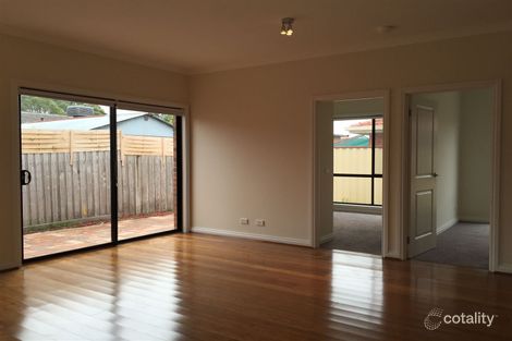 Property photo of 2/14 Douglas Court Thomastown VIC 3074