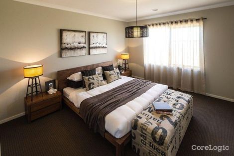 Property photo of 51 Wilmington Avenue Cranbourne West VIC 3977