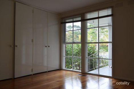 Property photo of 2 Norfolk Crescent Bundoora VIC 3083