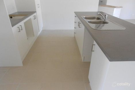 Property photo of 6 Birkdale Boulevard Cessnock NSW 2325