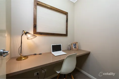 Property photo of 2/328 Ramsay Street Middle Ridge QLD 4350