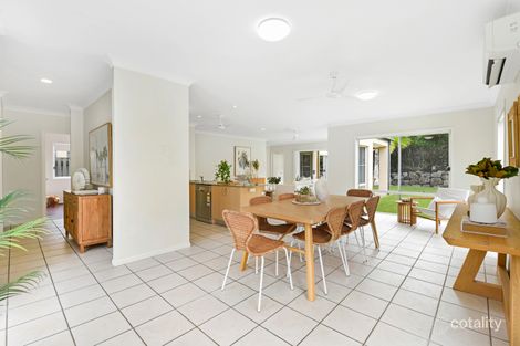 Property photo of 14 Devco Place Ashmore QLD 4214