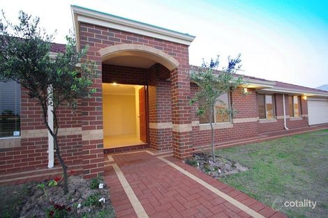 2 Sheldon St, Piara Waters, WA 6112