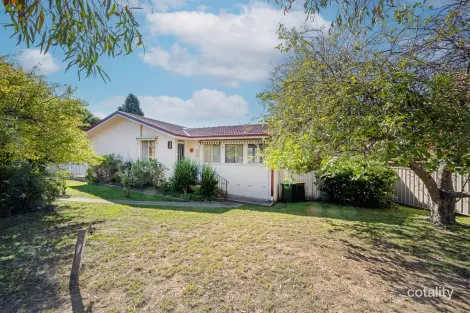 4 Jindabyne St, Duffy, ACT 2611