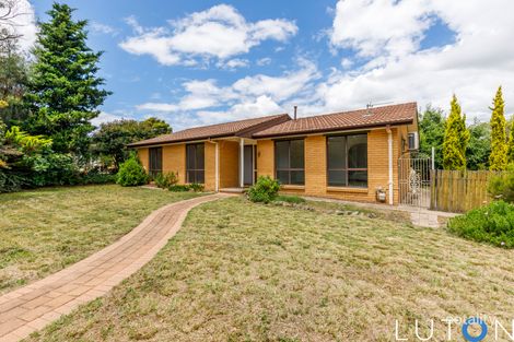 Property photo of 38 Falkiner Place Macarthur ACT 2904