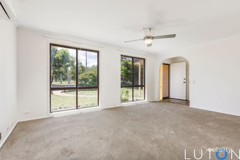 Property photo of 38 Falkiner Place Macarthur ACT 2904