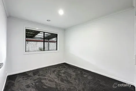 Property photo of 2 Ti Tree Court Yarragon VIC 3823
